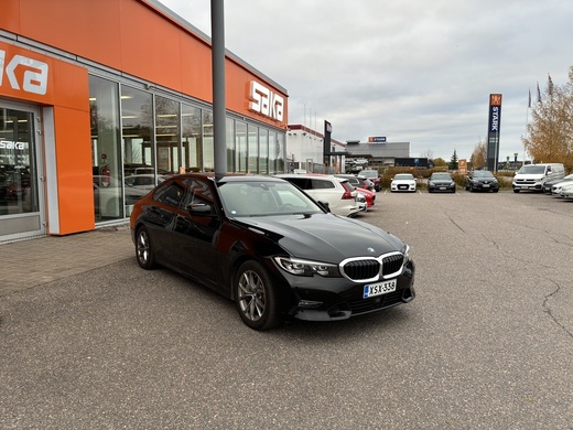 BMW 330 vaihtoauto