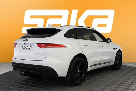 Jaguar F-PACE vaihtoauto
