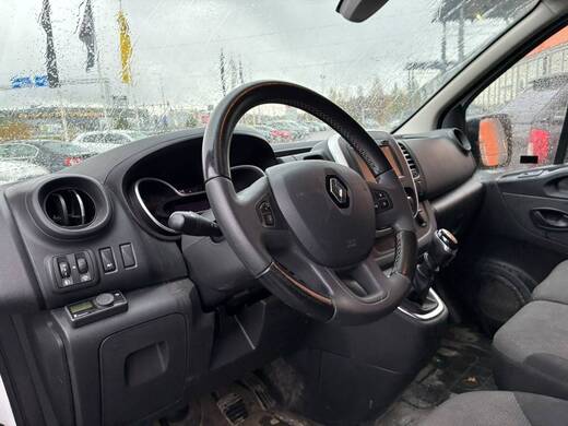Renault Trafic vaihtoauto