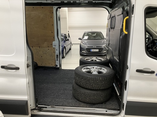 Ford Transit vaihtoauto