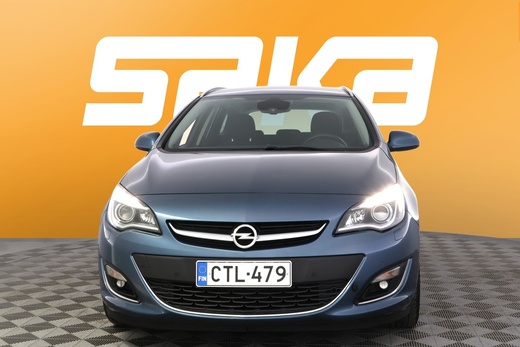 Opel Astra vaihtoauto