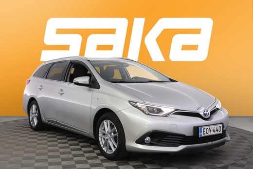 Toyota Auris vaihtoauto