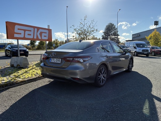 Toyota Camry vaihtoauto