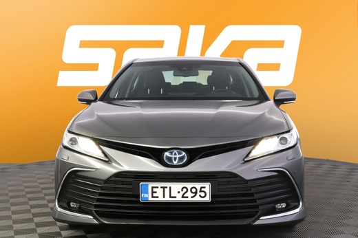 Toyota Camry vaihtoauto