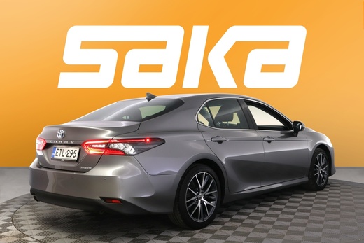 Toyota Camry vaihtoauto