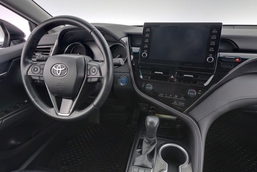 Toyota Camry vaihtoauto