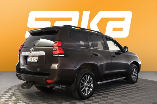 Toyota Land Cruiser vaihtoauto
