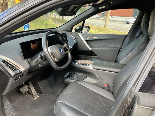 BMW iX vaihtoauto