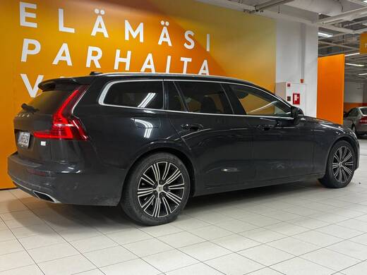Volvo V60 vaihtoauto