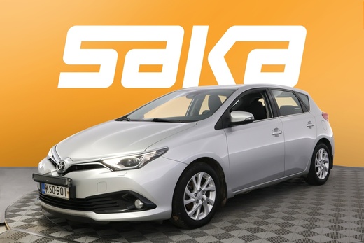 Toyota Auris vaihtoauto