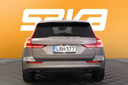 Volvo V60 Cross Country vaihtoauto