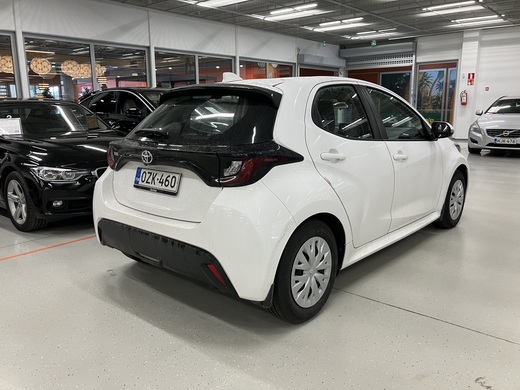 Toyota Yaris vaihtoauto