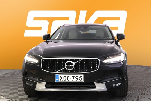Volvo V90 Cross Country vaihtoauto