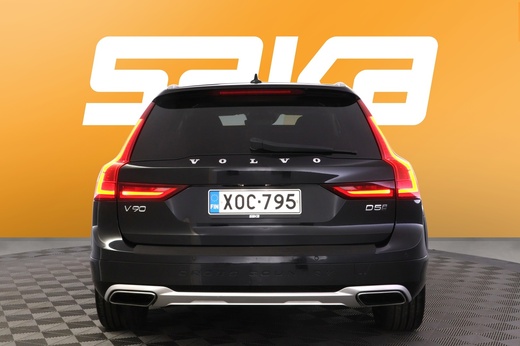 Volvo V90 Cross Country vaihtoauto