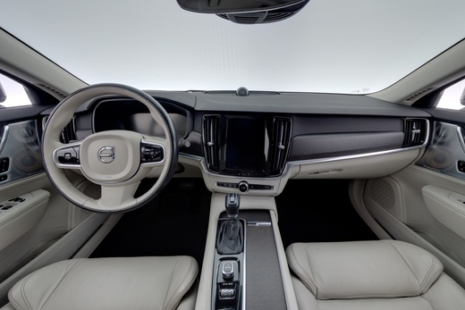 Volvo V90 Cross Country vaihtoauto