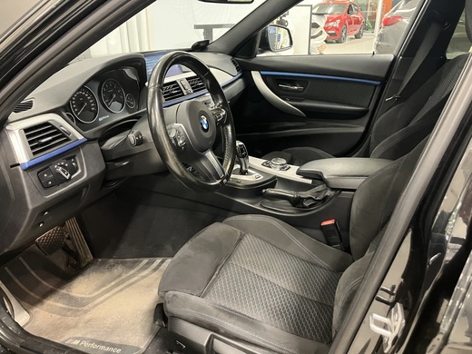 BMW 330 vaihtoauto