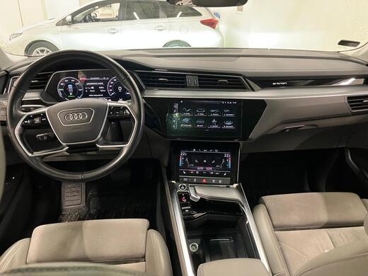 Audi e-tron vaihtoauto
