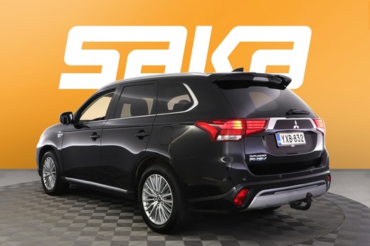 Mitsubishi Outlander PHEV vaihtoauto