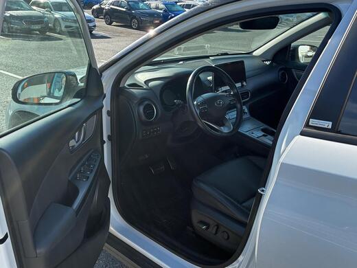 Hyundai Kona vaihtoauto