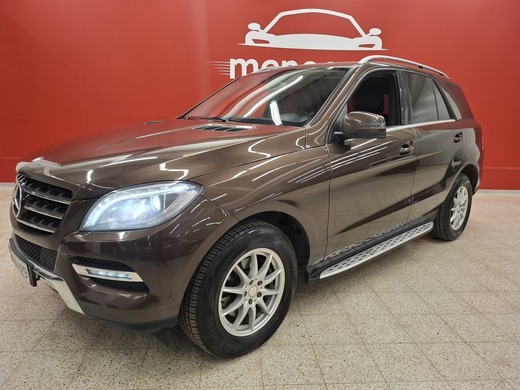 Mercedes-Benz ML vaihtoauto