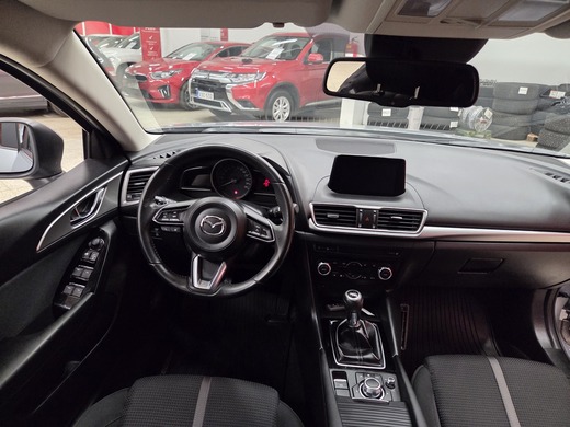 Mazda 3 vaihtoauto