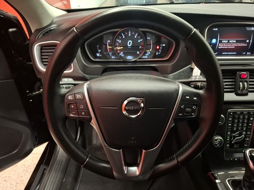 Volvo V40 vaihtoauto