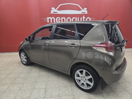 Toyota Verso-S vaihtoauto