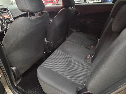 Toyota Verso-S vaihtoauto