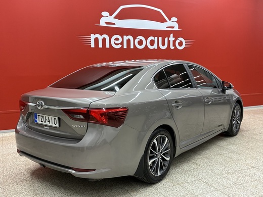 Toyota Avensis vaihtoauto