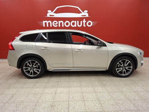 Volvo V60 Cross Country vaihtoauto