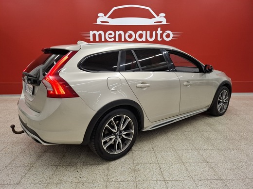 Volvo V60 Cross Country vaihtoauto