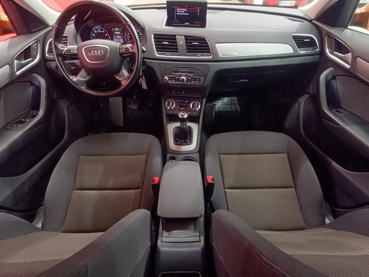 Audi Q3 vaihtoauto