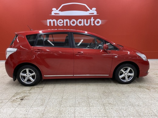 Toyota Verso vaihtoauto