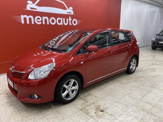 Toyota Verso vaihtoauto