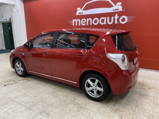 Toyota Verso vaihtoauto