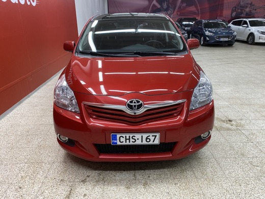 Toyota Verso vaihtoauto