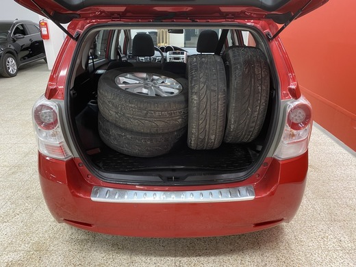 Toyota Verso vaihtoauto