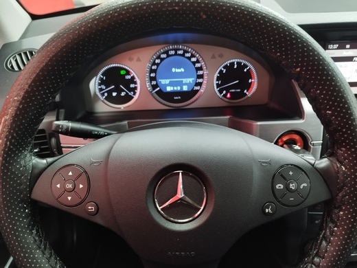 Mercedes-Benz GLK vaihtoauto