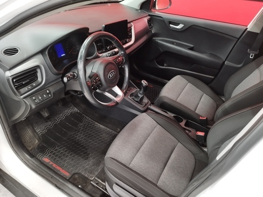 Kia Stonic vaihtoauto
