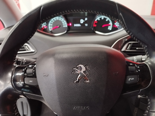 Peugeot 308 vaihtoauto