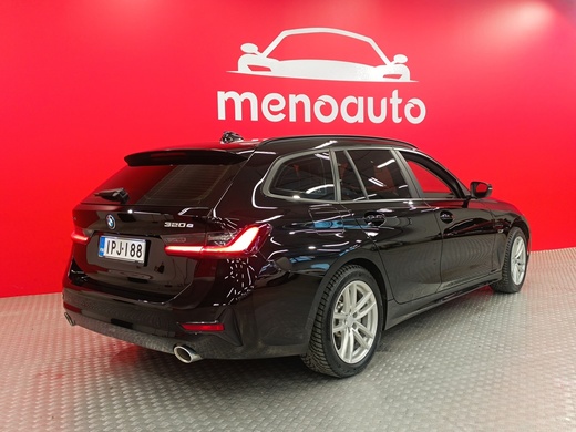 BMW 320 vaihtoauto