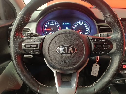Kia Stonic vaihtoauto