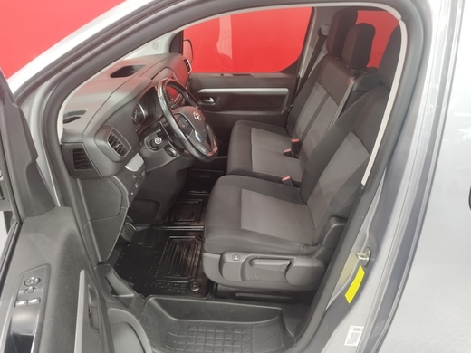 Toyota Proace Verso vaihtoauto