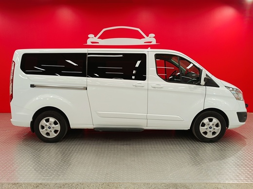 Ford Tourneo Custom vaihtoauto