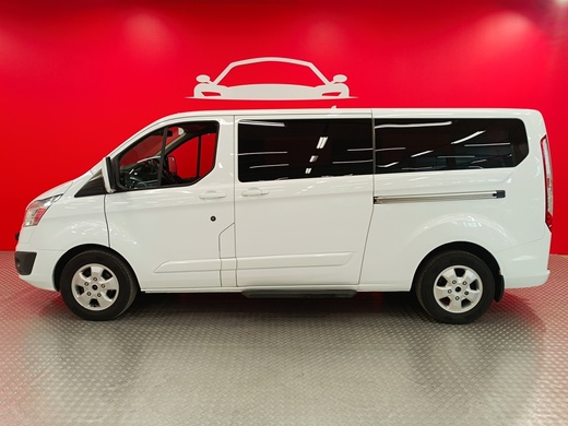 Ford Tourneo Custom vaihtoauto