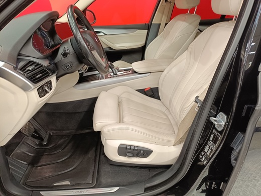 BMW X5 vaihtoauto