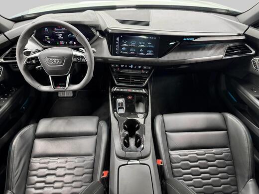 Audi e-tron GT vaihtoauto