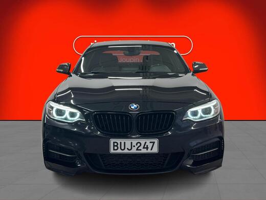 BMW M235i vaihtoauto