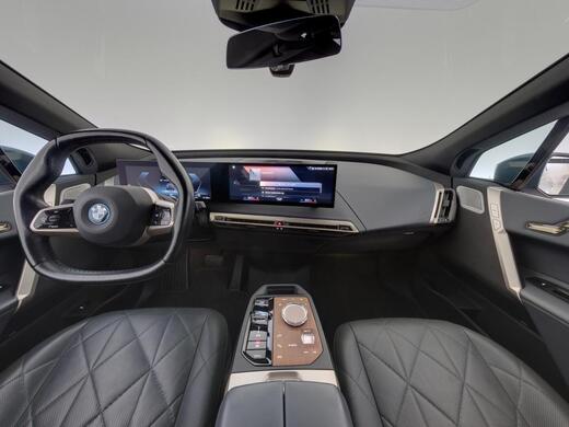 BMW iX vaihtoauto