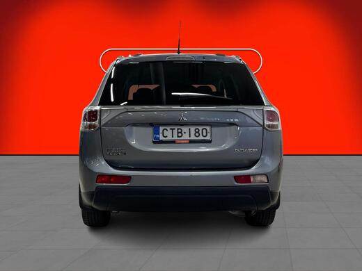 Mitsubishi Outlander vaihtoauto